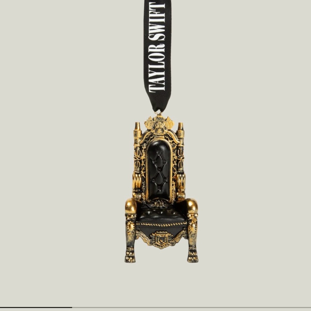 Authentic Taylor Swift Reputation Throne Ornament